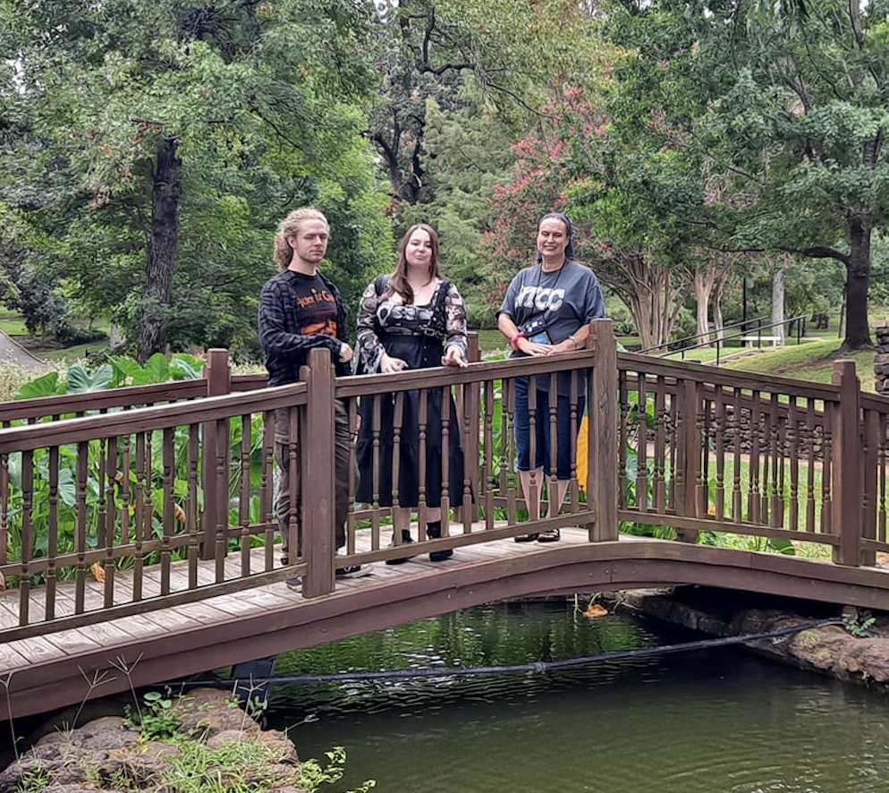 ptk members on bridge