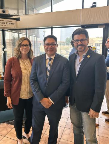 Rose with dignitaries