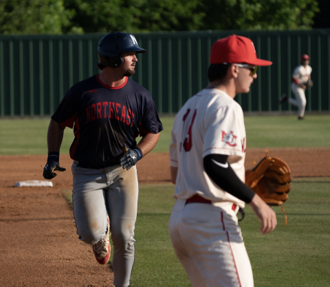 riley running to third
