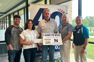 master gardeners presenting check