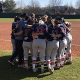 softball girls in huddle at Hill College
